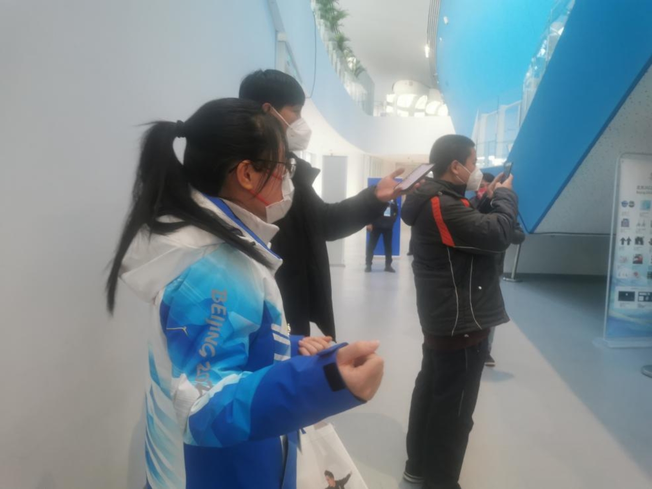 百家乐老虎机
王科睿