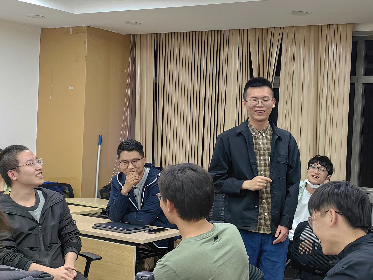 百家乐老虎机